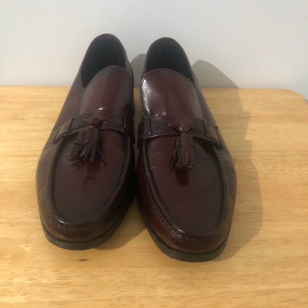 Florsheim Black Cherry Moc Toe Dress Loafer with Tassels | Men's Size 10.5B - Picture 2 of 7